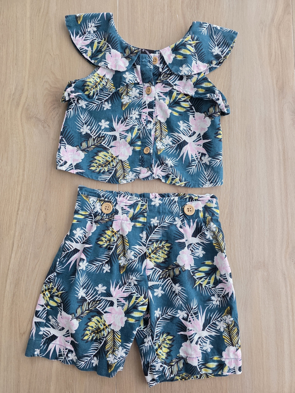 Title: Art Class Linen Blend Tropical 2-Piece Outfit | 12M | Excellent Condition